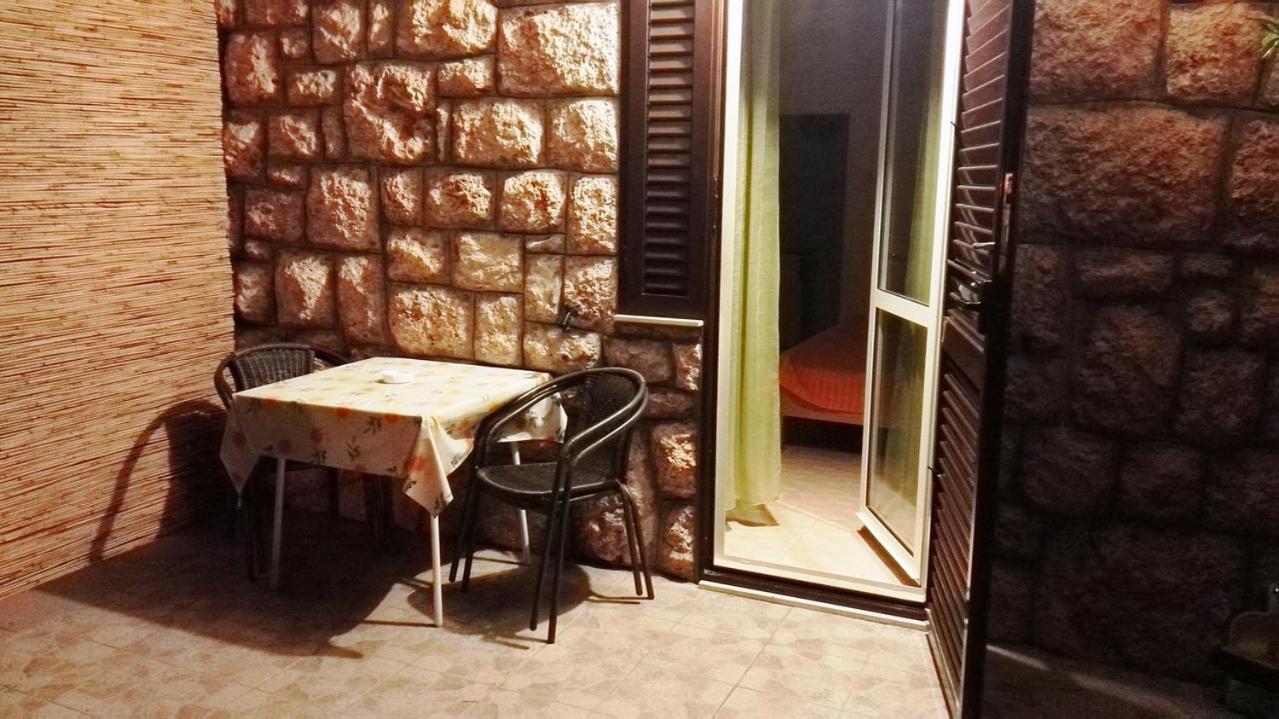 Apartman Marija Sveta Nedelja (Hvar)